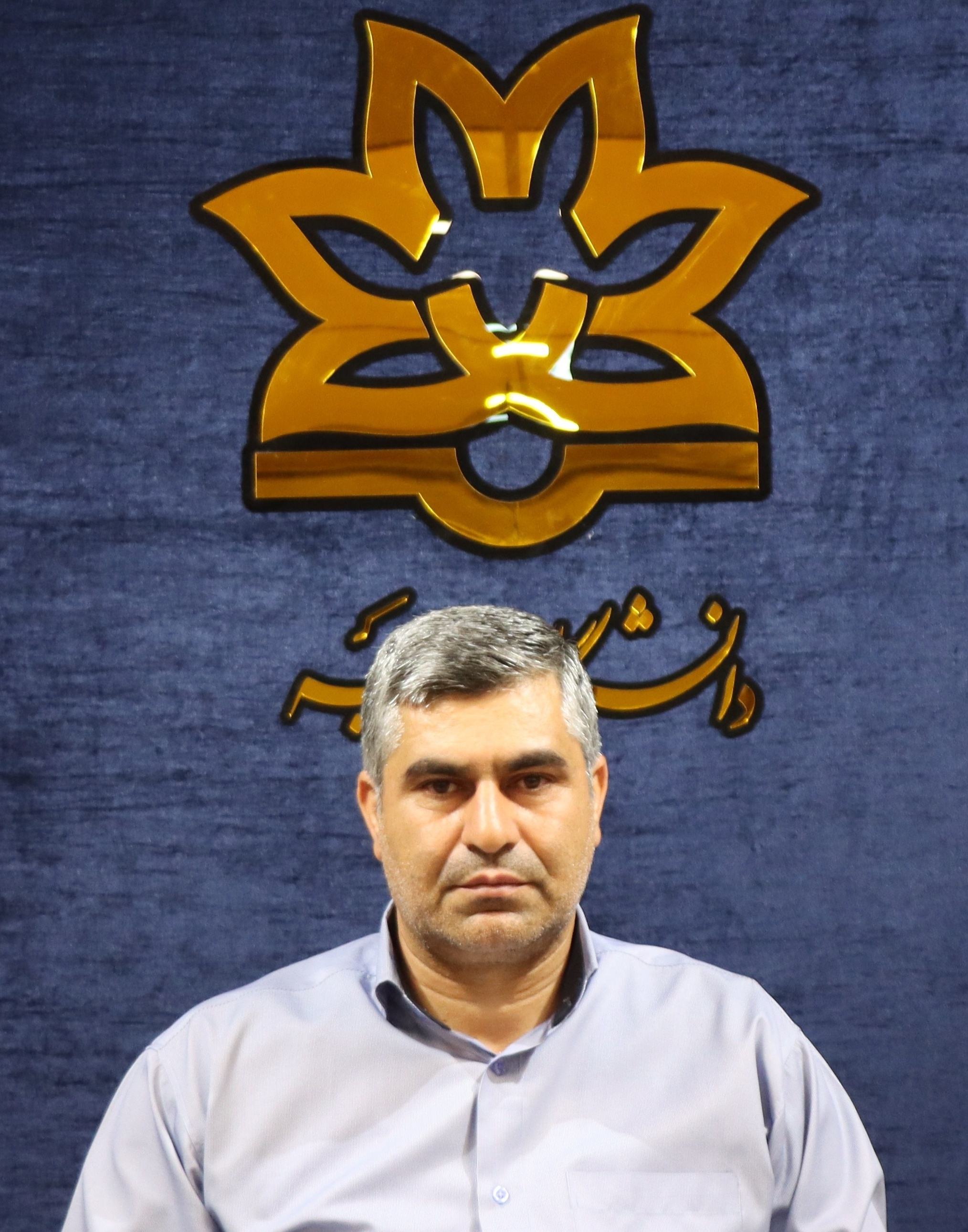 باقر خندانی