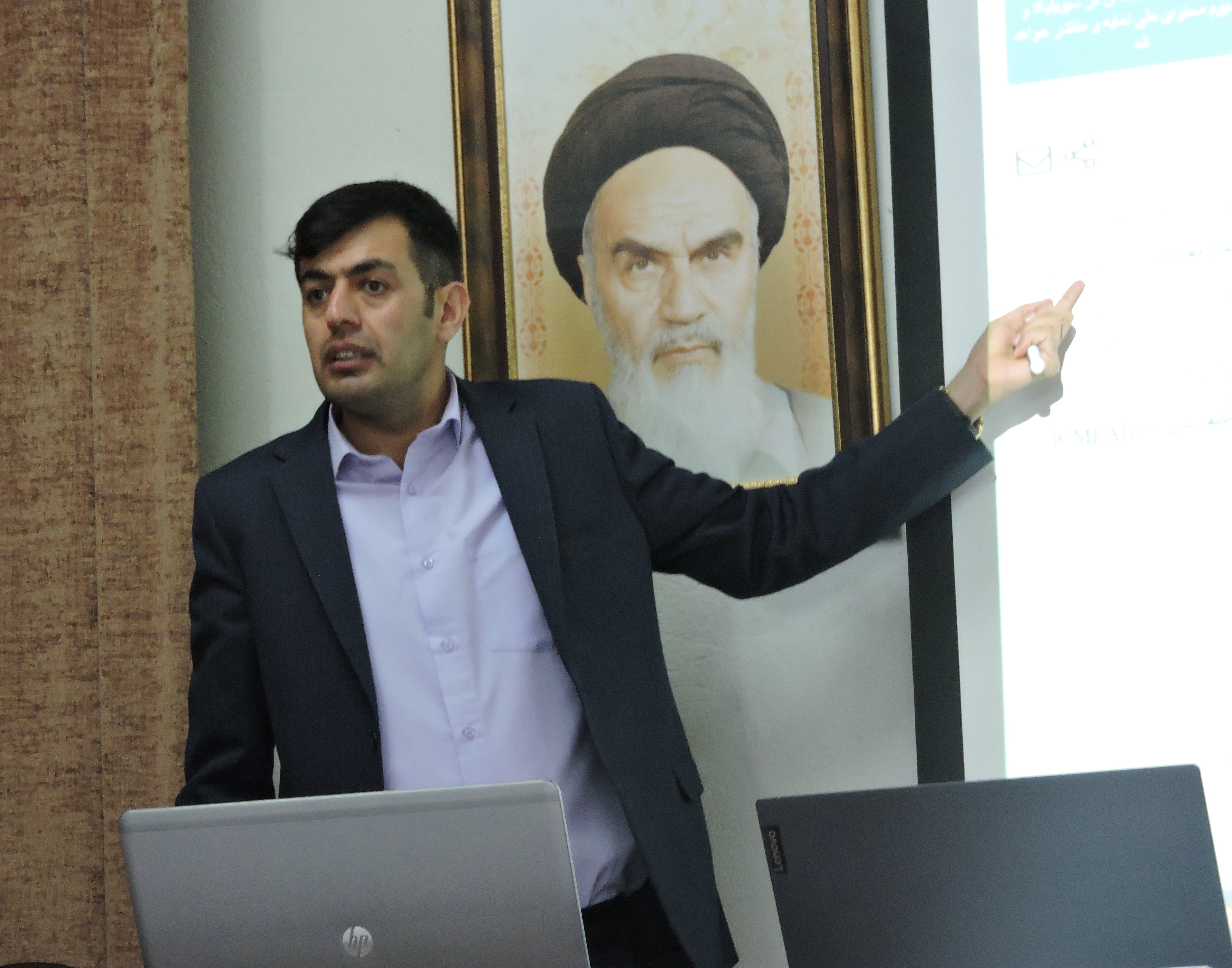 انجمن علمی دانشجویی مدیریت برگزار کرد