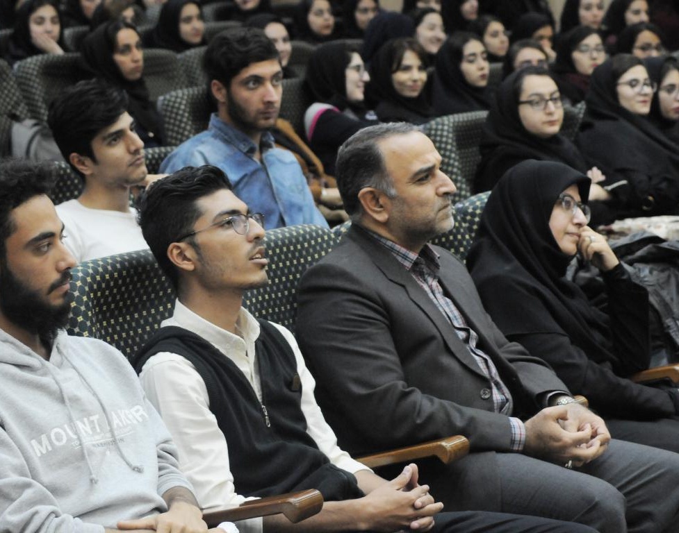 میان وعده دانشجویی "قند پهلو" نخستین تجربه خود را رقم زد