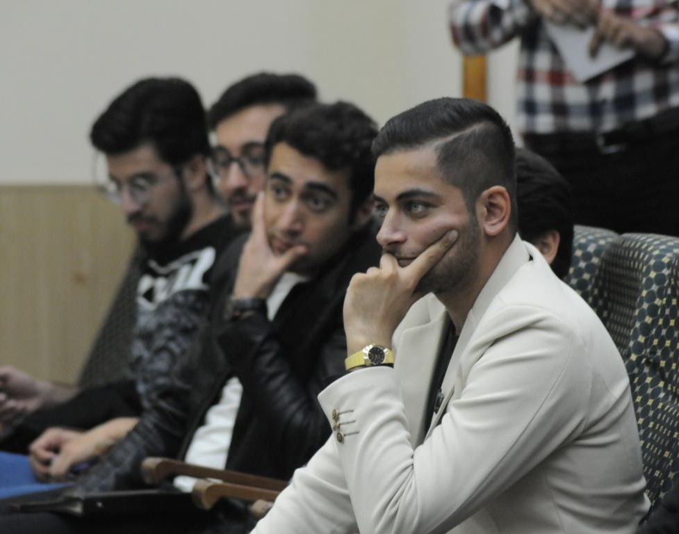 میان وعده دانشجویی "قند پهلو" نخستین تجربه خود را رقم زد