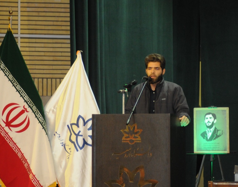 دانشجوبان دانشگاه ارومیه بار دیگر ایستادگی، شجاعت و اندیشه ورزی خود را به نمایش گذاشتند