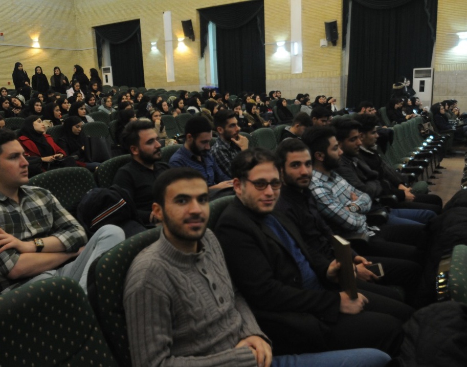 ویژه برنامه "دانشگاه زنده است" برگزار شد