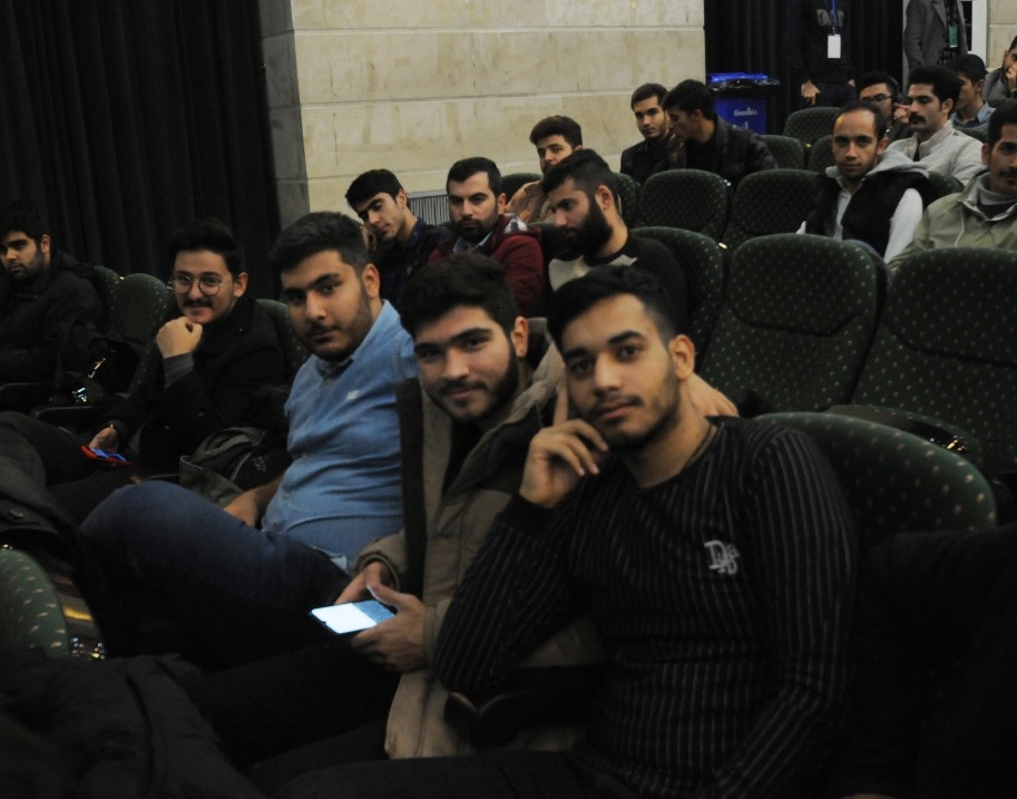 ویژه برنامه "دانشگاه زنده است" برگزار شد