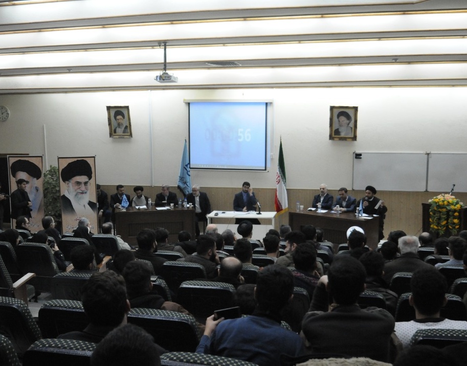 نشست انتخاباتی با حضور ۷ کاندیدا در دانشگاه ارومیه برگزار شد