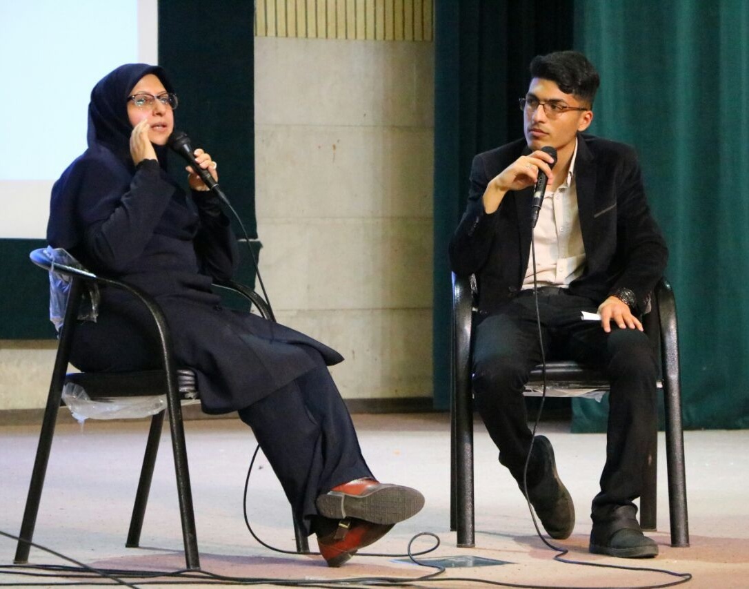 کسب رتبه 13 رشته تهیه کنندگی دانشگاه صدا و سیمای جمهوری اسلامی ایران توسط موسس رادیو دانشجوی دانشگاه ارومیه