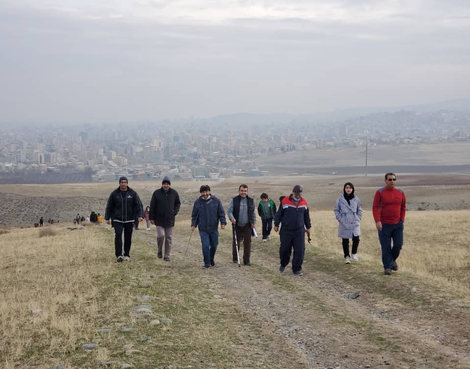 همایش کوهپیمایی خانوادگی بسیجیان دانشگاه ارومیه، بمناسبت گرامیداشت روز و هفته بسیج برگزار شد