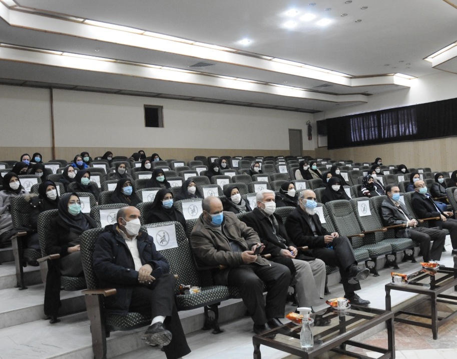 در مراسم گرامیداشت میلاد حضرت زهرا سلام الله علیها: لزوم تبیین جایگاه زنان برای نسل جوان در دانشگاه ارومیه بررسی شد