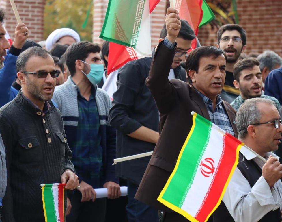 گزارش تصویری | حضور پرشور دانشجویان و دانشگاهیان در تجمع محکومیت حوادث اخیر
