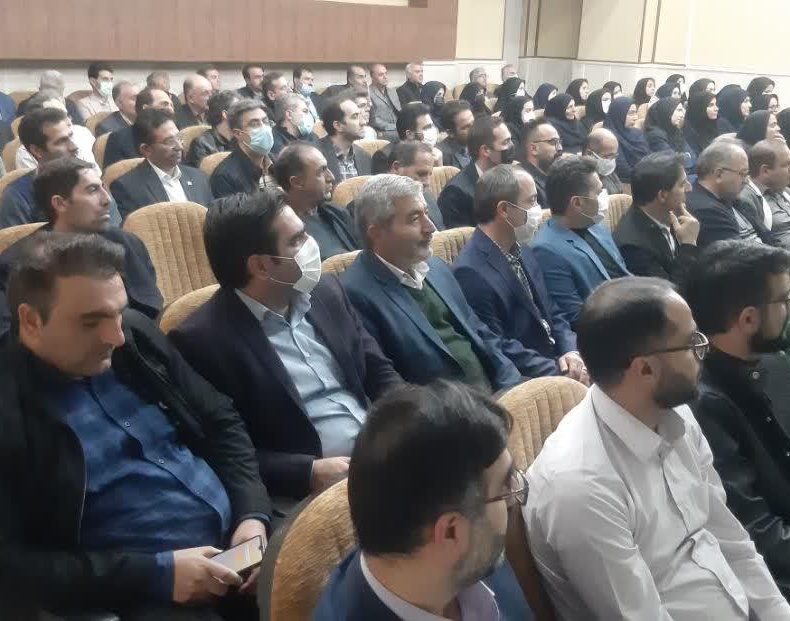 گزارش تصویری| نشست نقش نماز در جلوگیری از آسیبهای اجتماعی