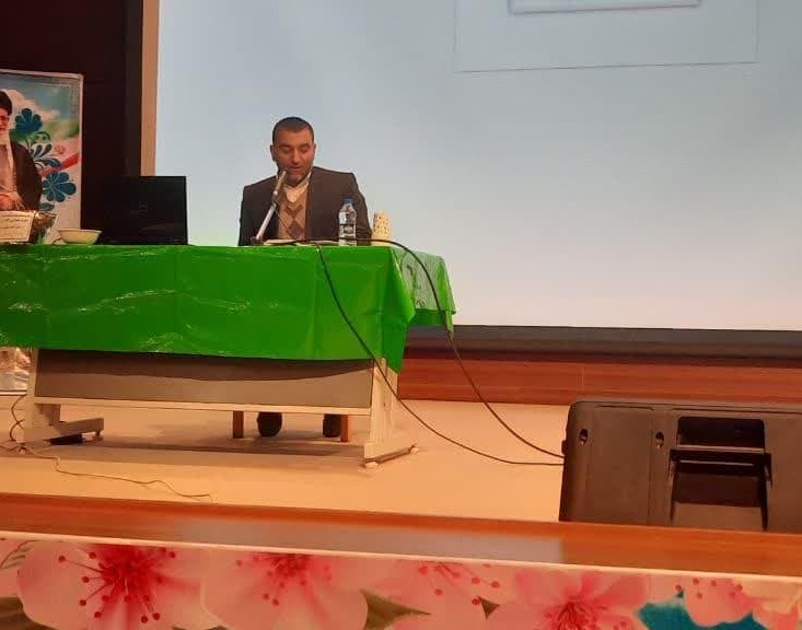 خبر |  نشست علمی سبک زندگی قرآنی در دانشکده میاندوآب برگزار شد.