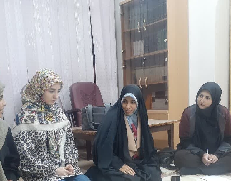 گزارش | نشست صمیمانه مدیر فرهنگی و اجتماعی دانشگاه با دانشجویان در خوابگاه بنت الهدی برگزار شد.