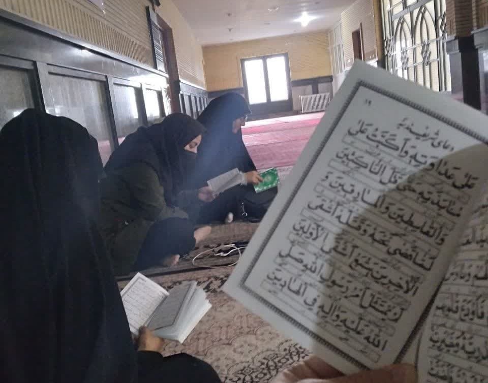 گزارش | برگزاری مراسم دعای ندبه در مسجد دانشگاه