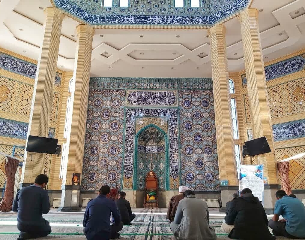 گزارش | برگزاری مراسم دعای ندبه در مسجد دانشگاه