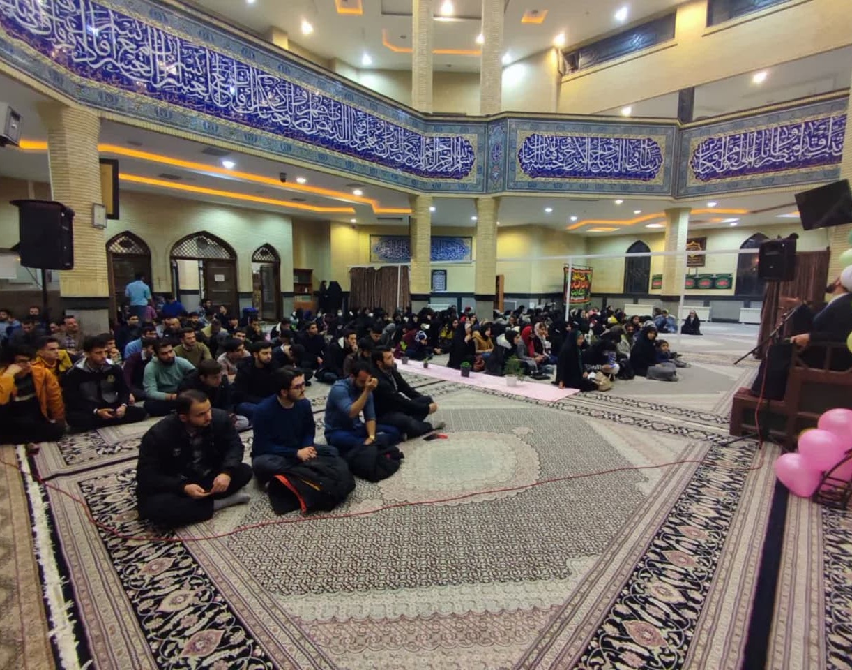 گزارش تصویری جشن ولادت حضرت زینب (س) در مسجد دانشگاه ارومیه