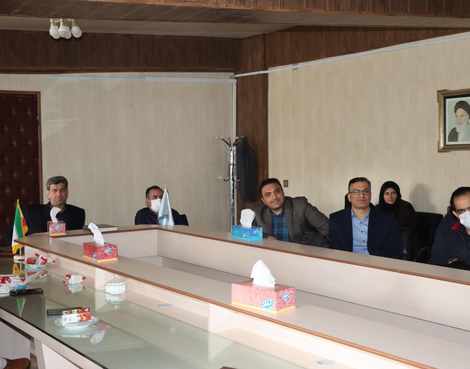 گزارش برگزاری کارگاه آموزشی تاب آوری در خانواده؛ چالش ها و راهکارها