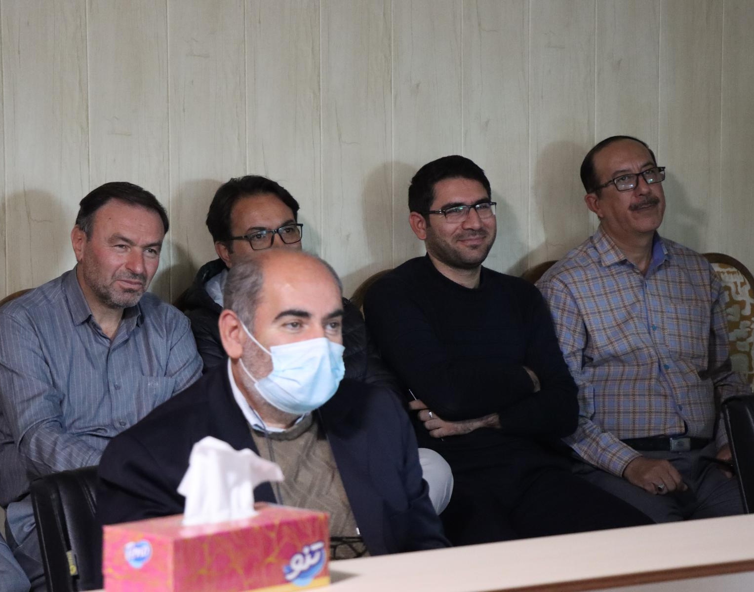 گزارش برگزاری کارگاه آموزشی تاب آوری در خانواده؛ چالش ها و راهکارها