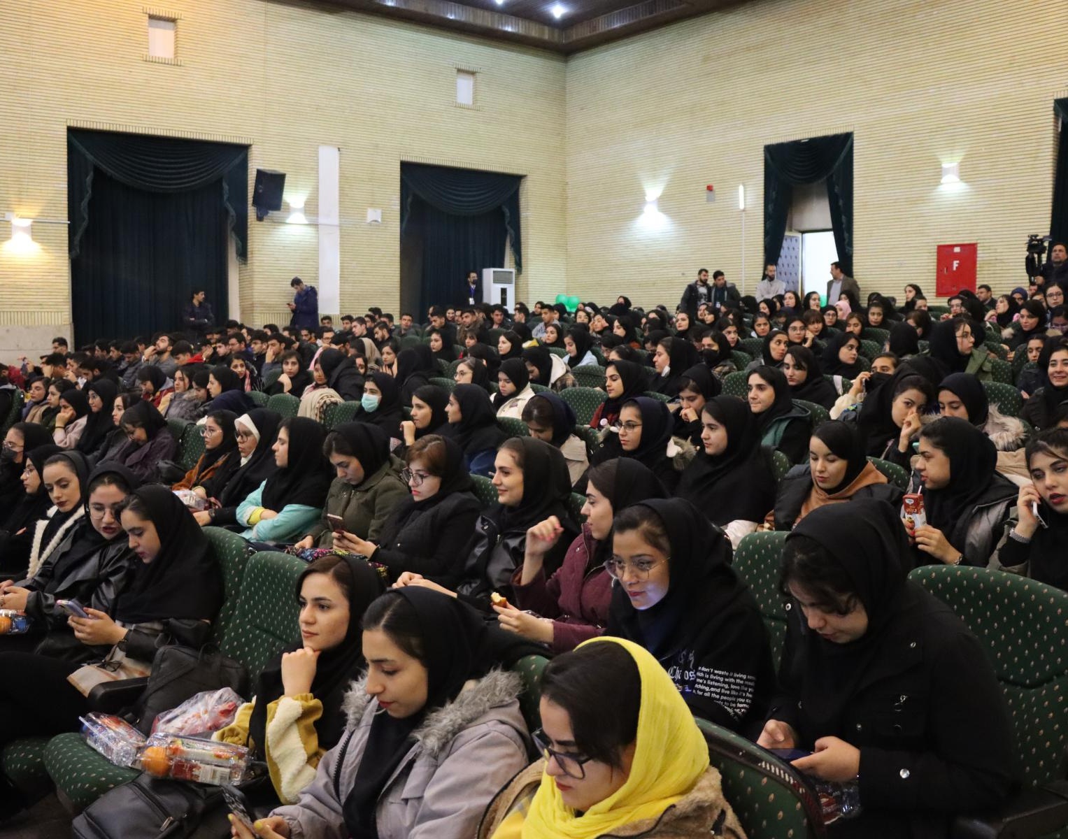 گزارش تصویری ویژه برنامه روز دانشجو در دانشگاه ارومیه