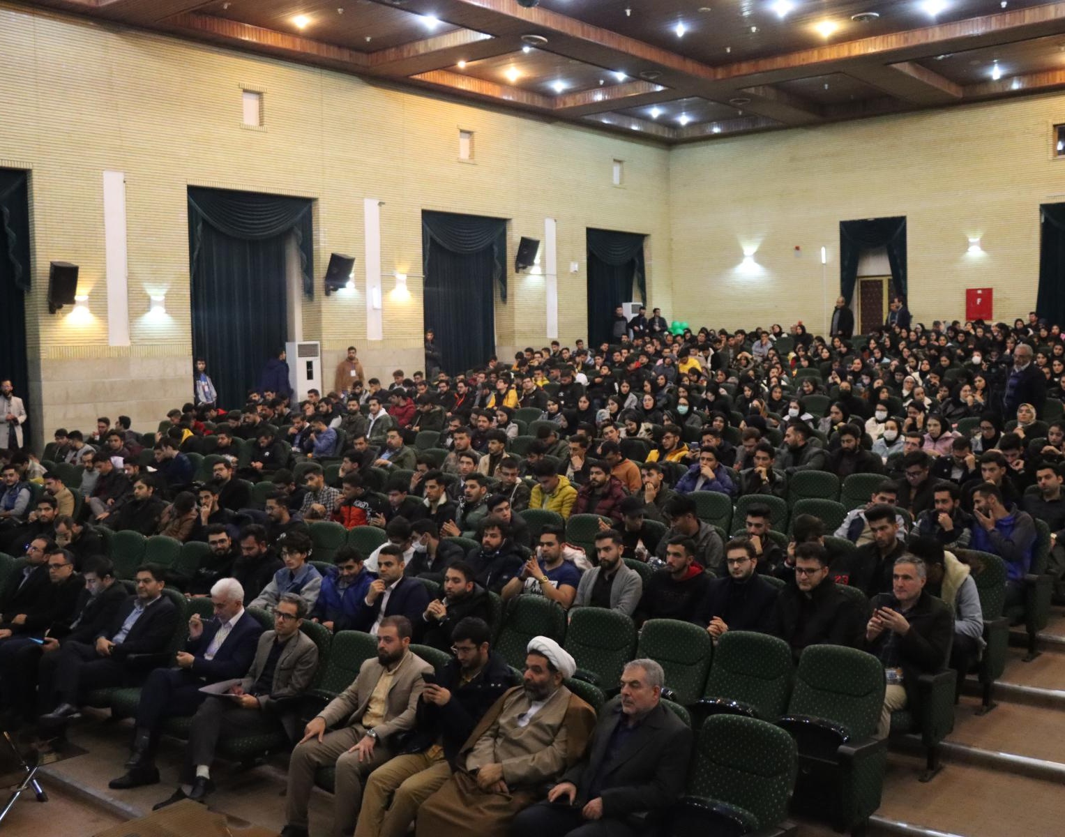 گزارش تصویری ویژه برنامه روز دانشجو در دانشگاه ارومیه