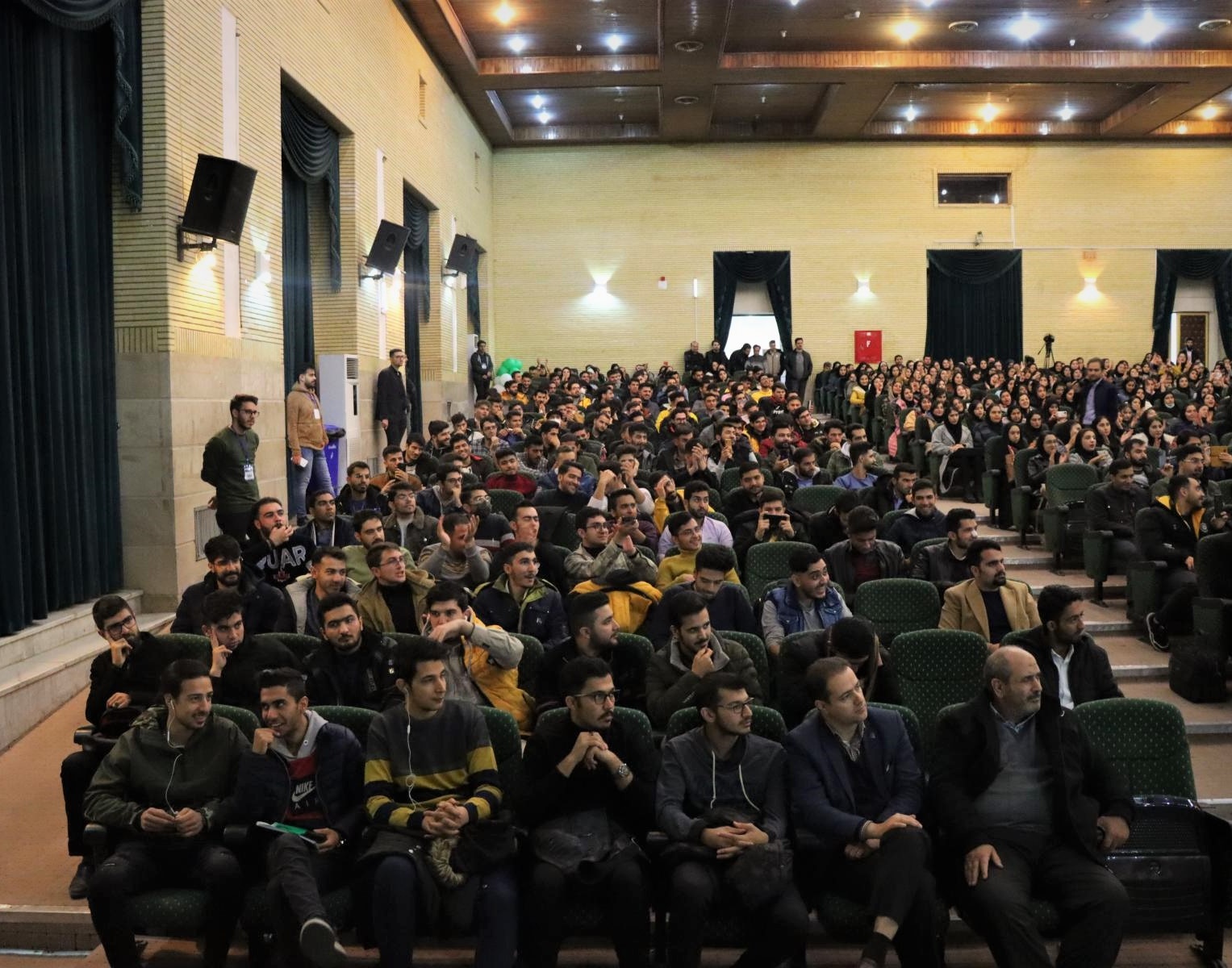گزارش تصویری ویژه برنامه روز دانشجو در دانشگاه ارومیه