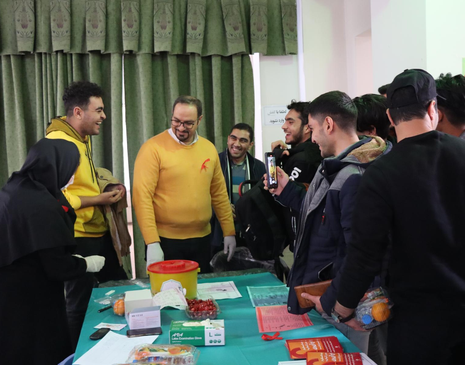 گزارش برگزاری نمایشگاه پیشگیری از ایدز