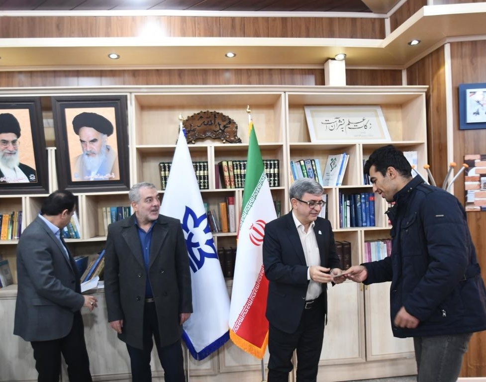 تجلیل از دانشجویان مدال آور ورزشی دانشگاه ارومیه