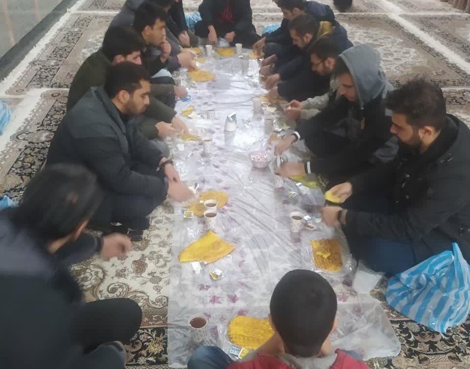 آلبوم تصویری/ شرکت دانشجویان دانشگاه ارومیه در مراسم دعای ندبه حسینیه اعظم ثارالله