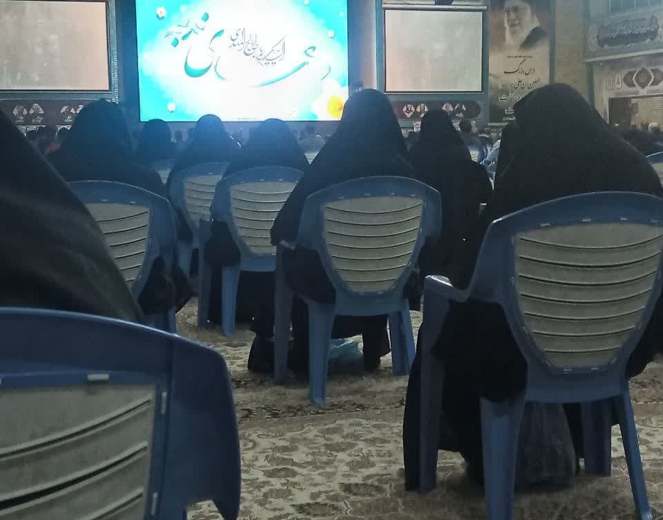 آلبوم تصویری/ شرکت دانشجویان دانشگاه ارومیه در مراسم دعای ندبه حسینیه اعظم ثارالله