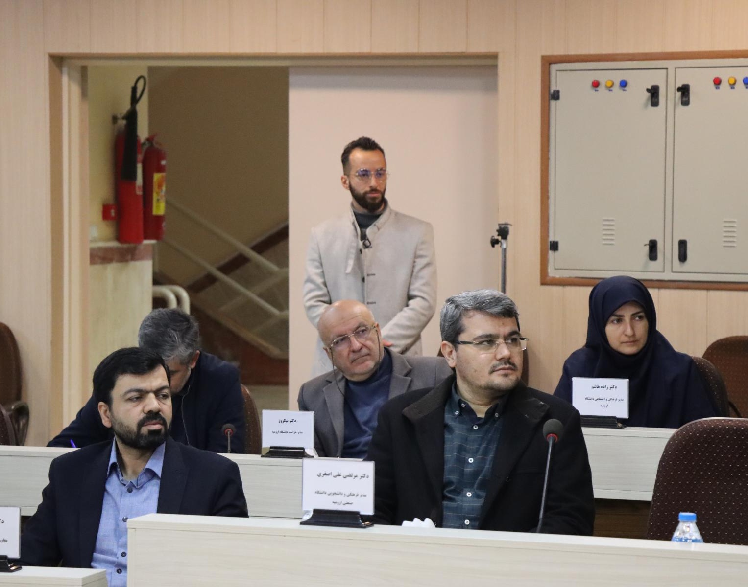 نشست شورای معاونین محترم فرهنگی‌ و‌ اجتماعی دانشگاه‌های منطقه سه کشور با حضور معاون فرهنگی و اجتماعی وزیر علوم