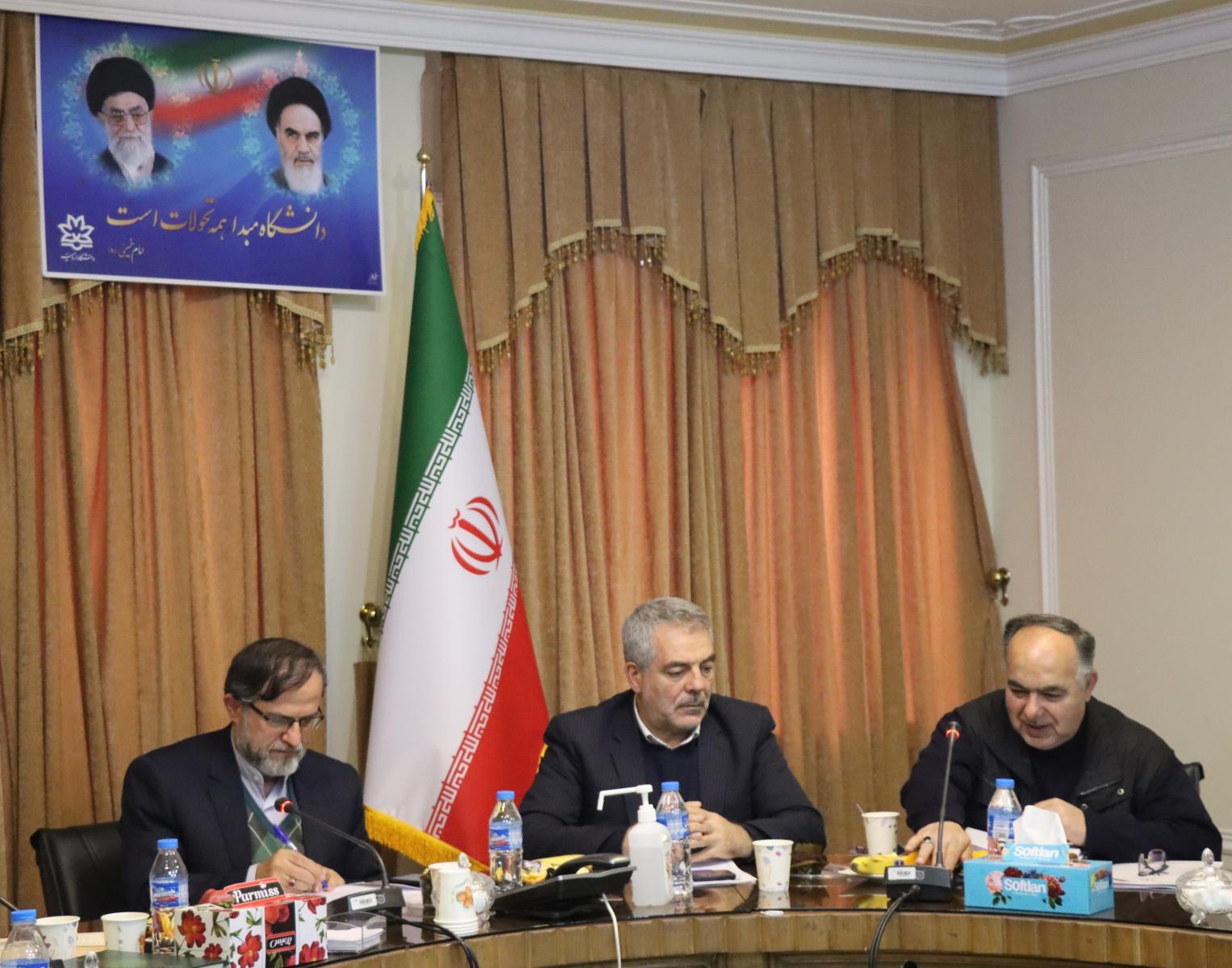 نشست انتخابات دبیر شورای هماهنگی معاونین فرهنگی و اجتماعی دانشگاه‌های منطقه 3 کشور