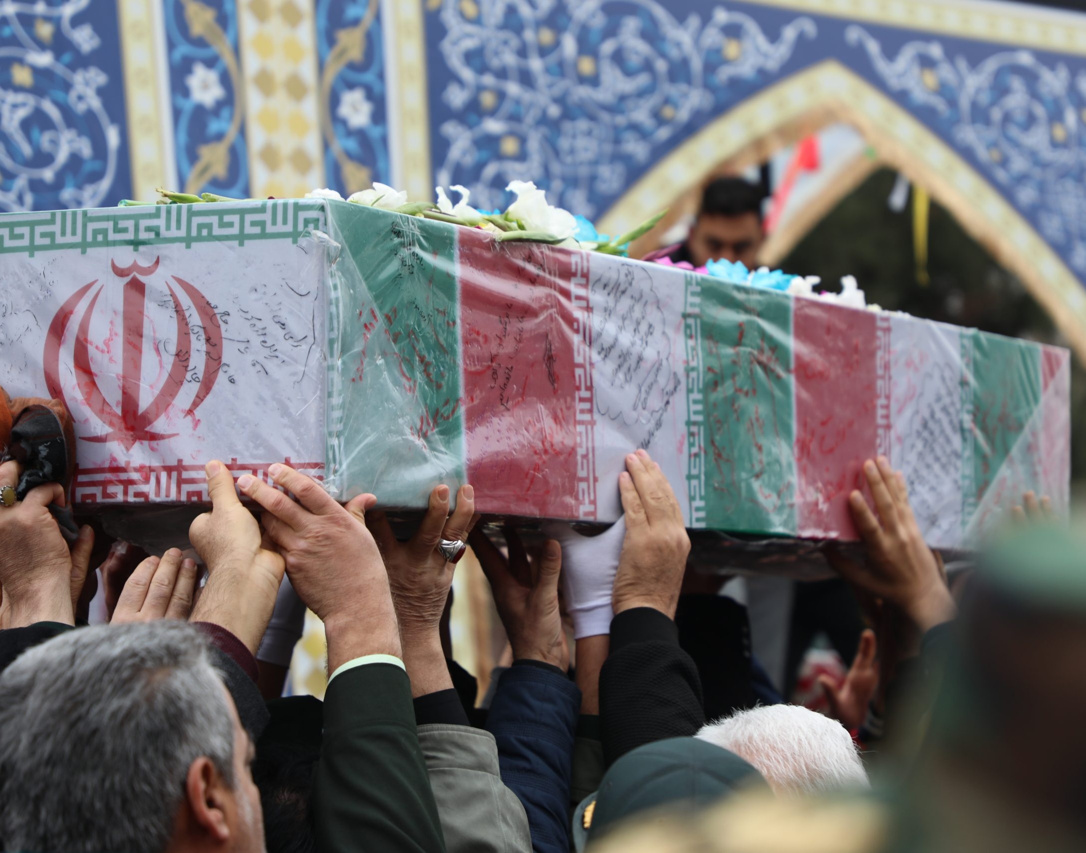 گزارش برگزاری مراسم باشکوه تشییع پیکر مطهر ۶ شهید گمنام 
