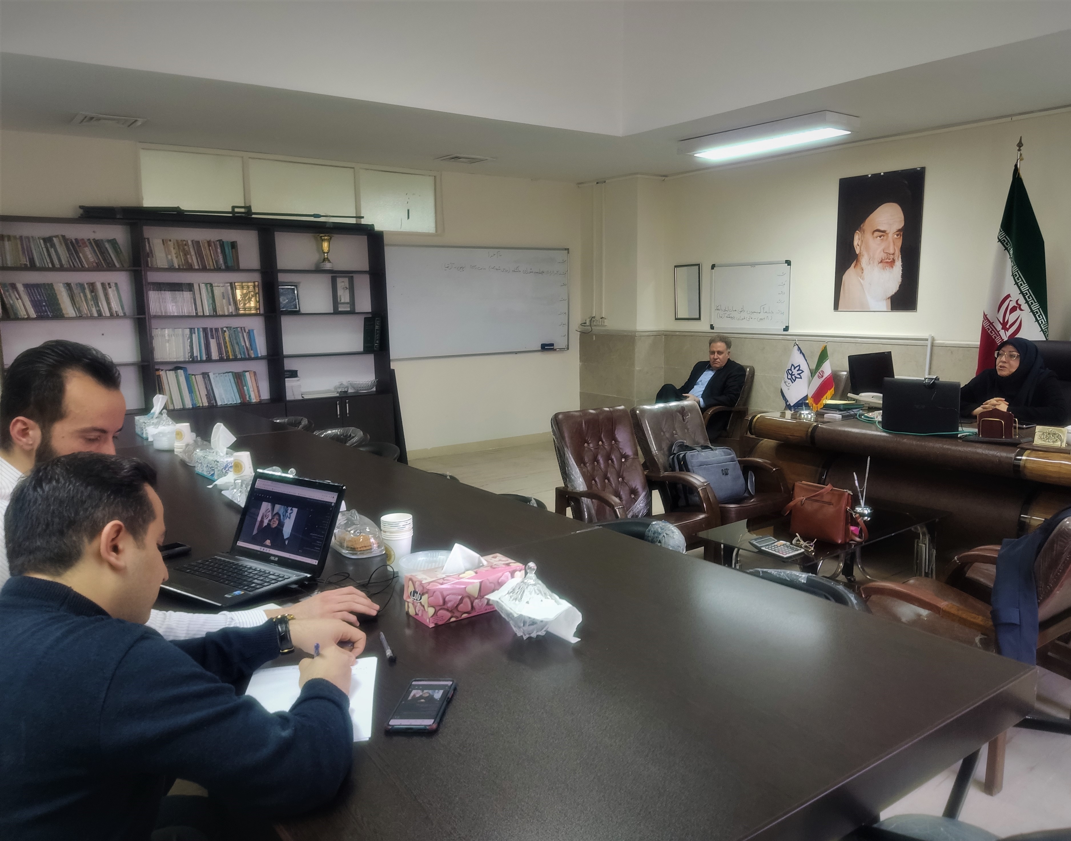  برگزاری وبینار‌ آموزشی مبارزه با حشرات و جوندگان تهدید کننده سلامت