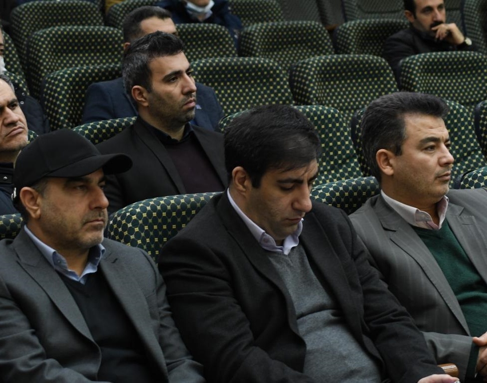 رونمایی از یادمان شهیده خانم دکتر طلایه بیگ زاده شهیده سلامت در دانشگاه ارومیه