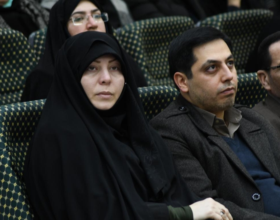 رونمایی از یادمان شهیده خانم دکتر طلایه بیگ زاده شهیده سلامت در دانشگاه ارومیه