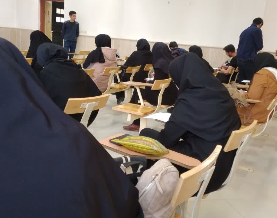 گزارش تصویری مسابقه بزرگ کتابخوانی ترگل 