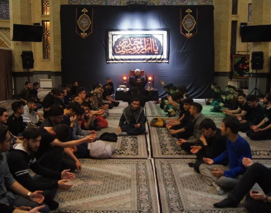 گزارش تصویری مراسم احیای دومین شب قدر سال 1402 در مسجد دانشگاه ارومیه