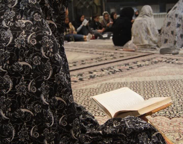 گزارش تصویری مراسم احیای دومین شب قدر سال 1402 در مسجد دانشگاه ارومیه