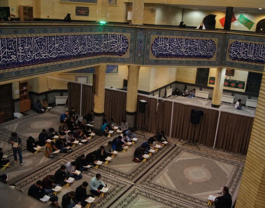 گزارش تصویری مراسم احیای دومین شب قدر سال 1402 در مسجد دانشگاه ارومیه