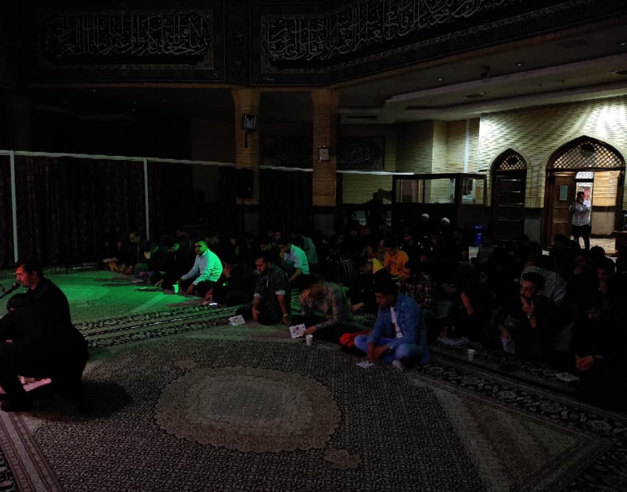 گزارش تصویری مراسم احیای دومین شب قدر سال 1402 در مسجد دانشگاه ارومیه