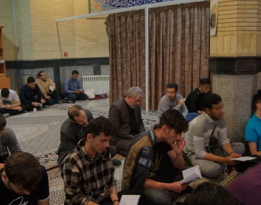 گزارش تصویری مراسم احیای دومین شب قدر سال 1402 در مسجد دانشگاه ارومیه