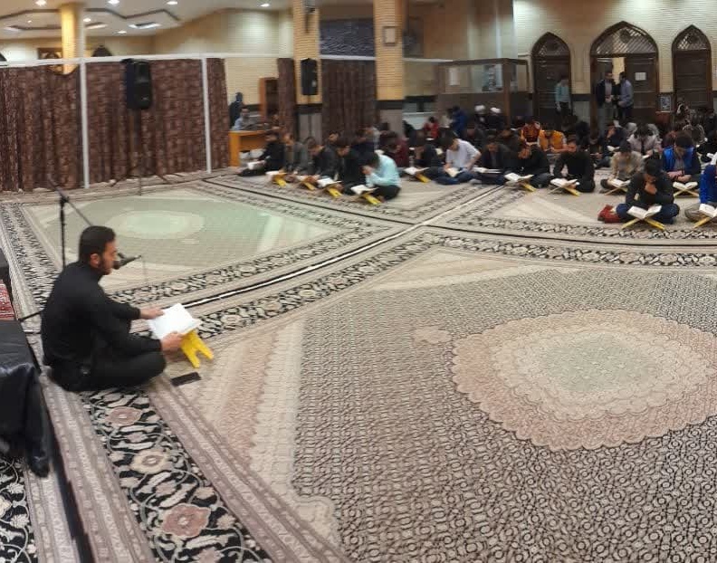 گزارش تصویری مراسم احیای دومین شب قدر سال 1402 در مسجد دانشگاه ارومیه