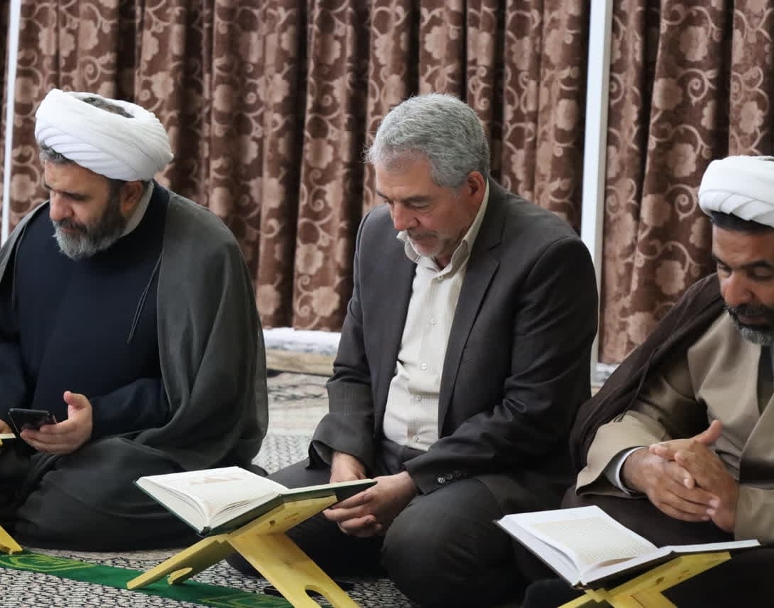 گزارش تصویری محفل انس با قرآن کریم در مسجد دانشگاه ارومیه