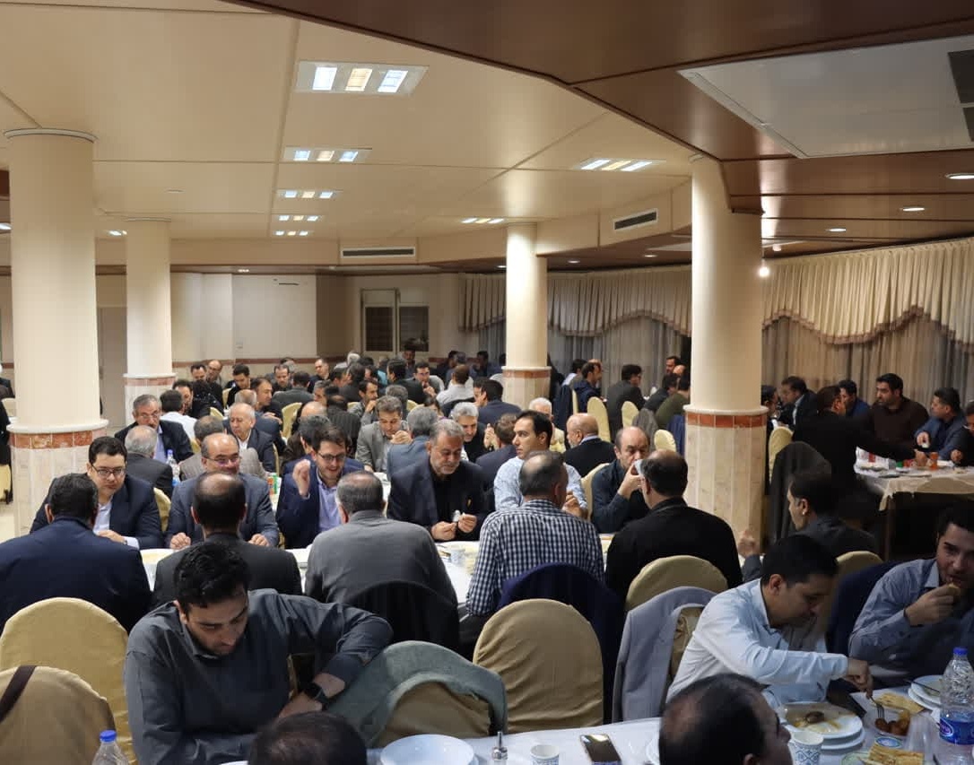 گزارش تصویری ضیافت بزرگ افطاری دانشگاه ارومیه
