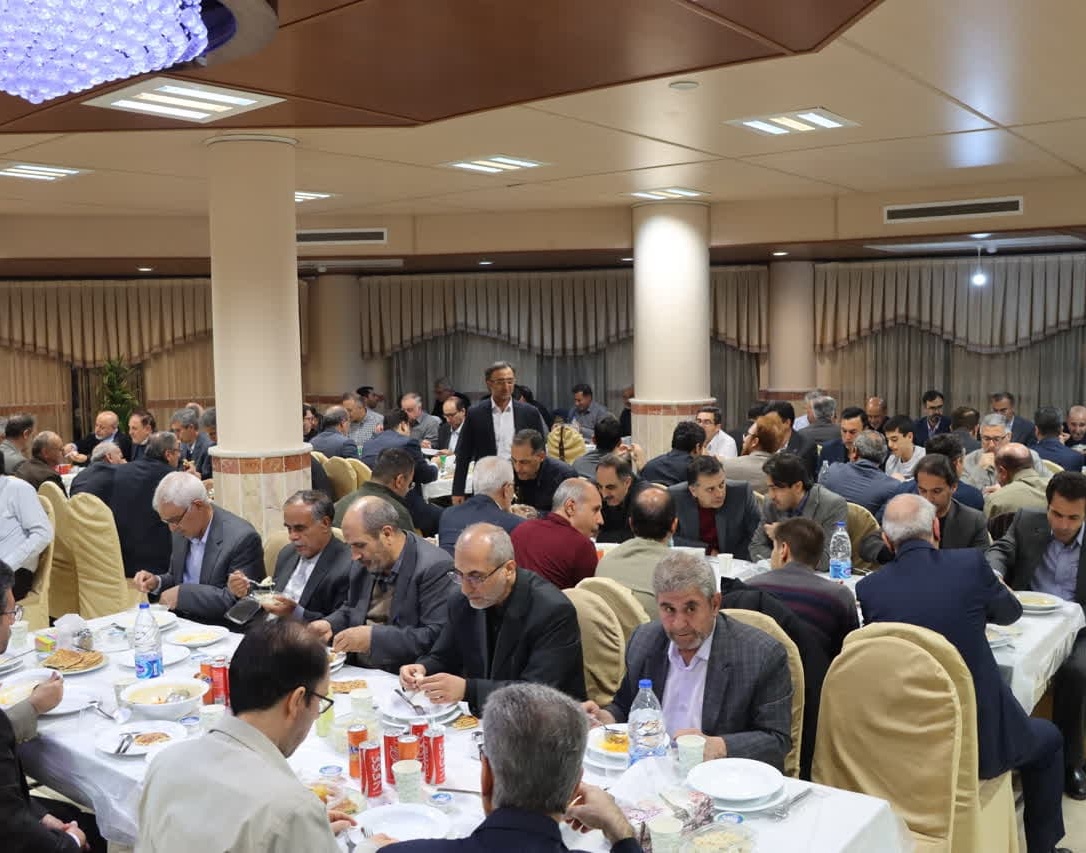 گزارش تصویری ضیافت بزرگ افطاری دانشگاه ارومیه