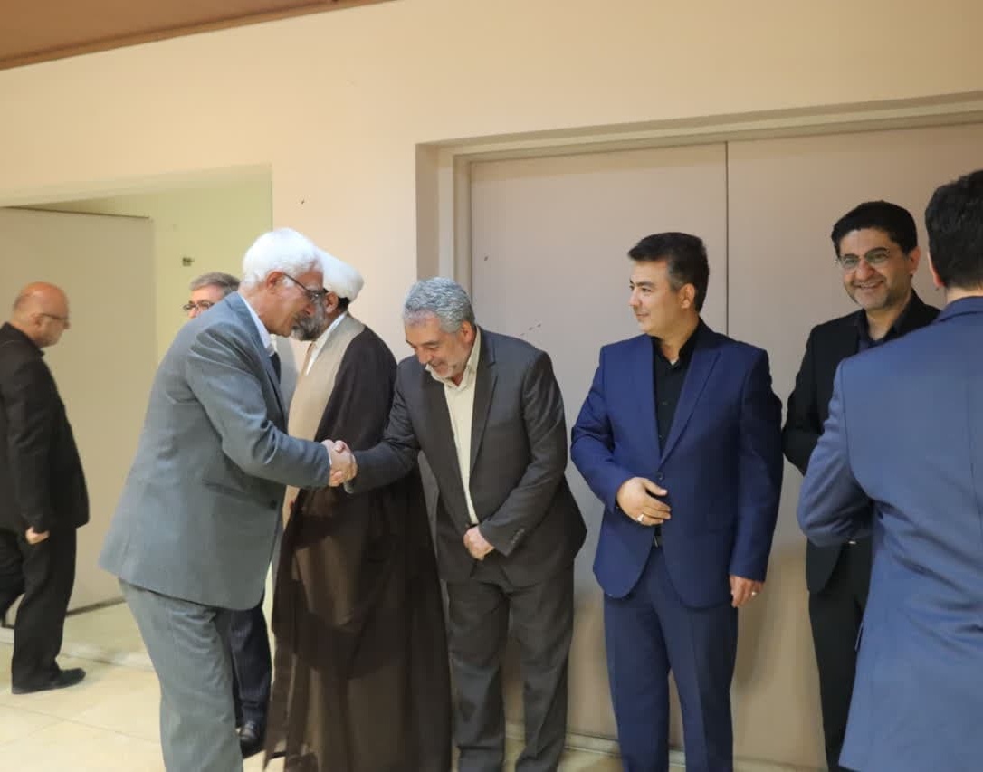 گزارش تصویری ضیافت بزرگ افطاری دانشگاه ارومیه