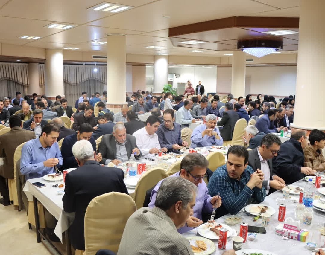 گزارش تصویری ضیافت بزرگ افطاری دانشگاه ارومیه