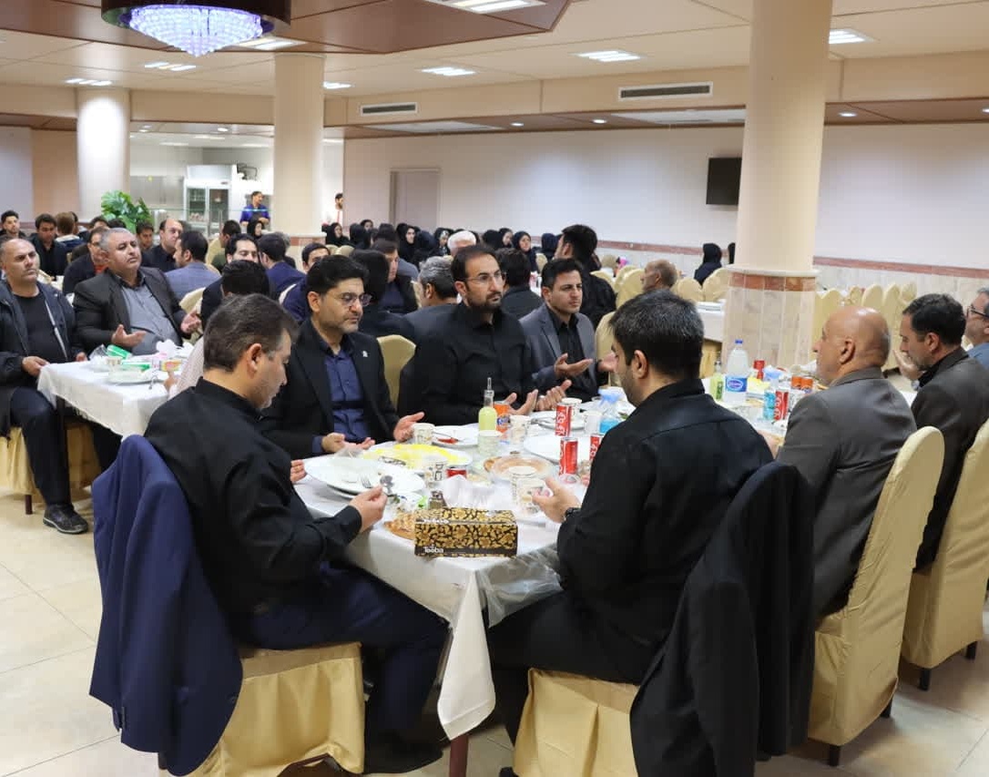 گزارش تصویری ضیافت بزرگ افطاری دانشگاه ارومیه