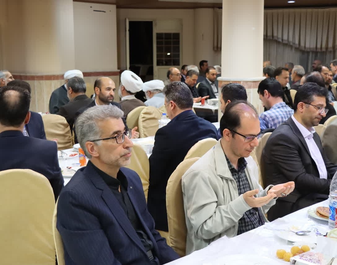 گزارش تصویری ضیافت بزرگ افطاری دانشگاه ارومیه