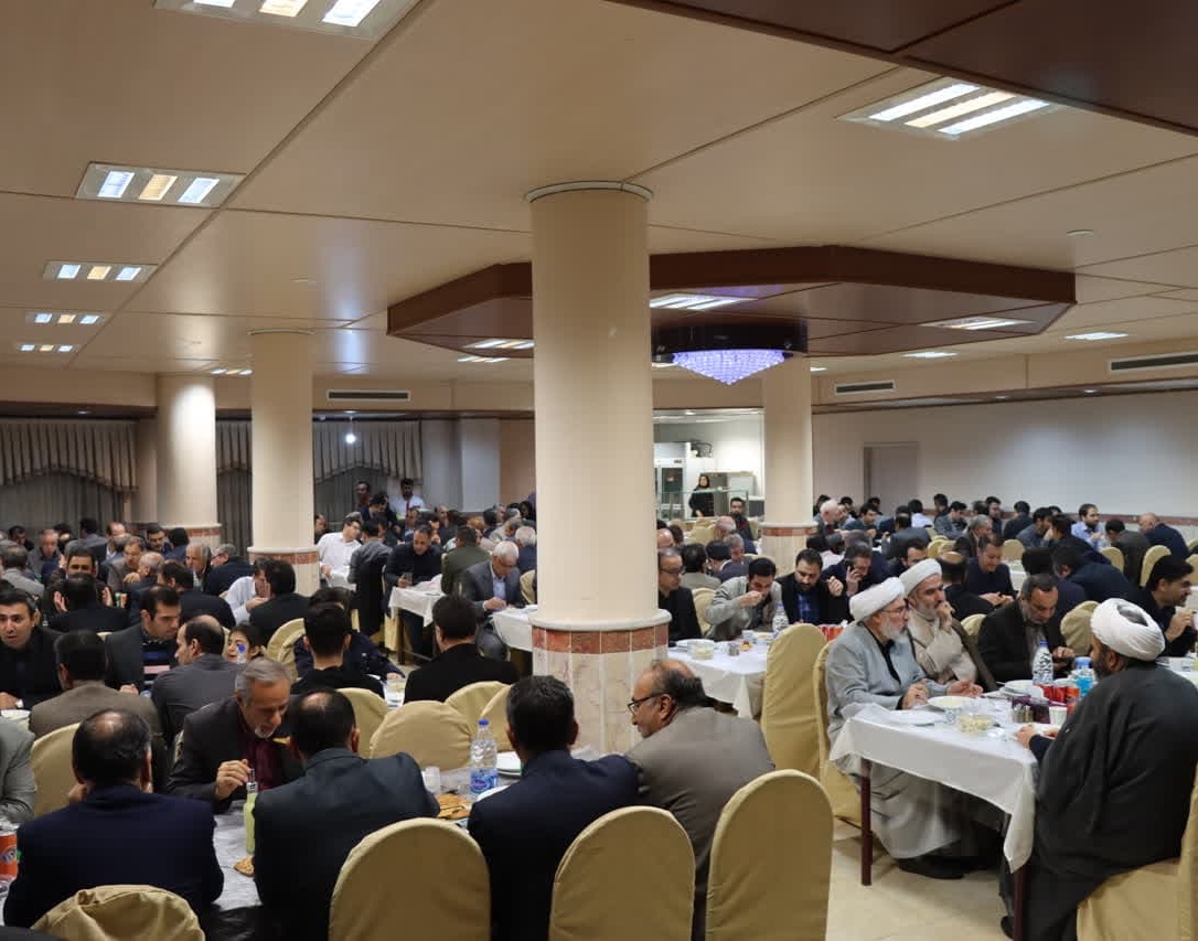 گزارش تصویری ضیافت بزرگ افطاری دانشگاه ارومیه