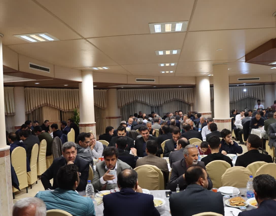 گزارش تصویری ضیافت بزرگ افطاری دانشگاه ارومیه