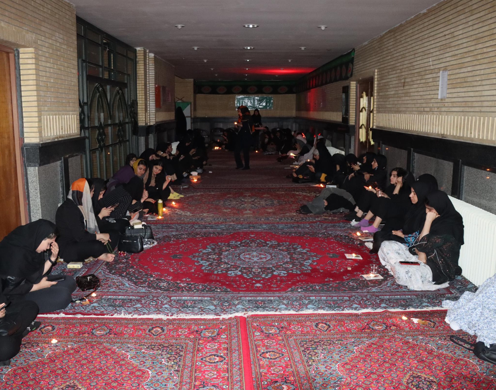 گزارش تصویری مراسم احیای سومین شب قدر سال 1402 در مسجد دانشگاه ارومیه